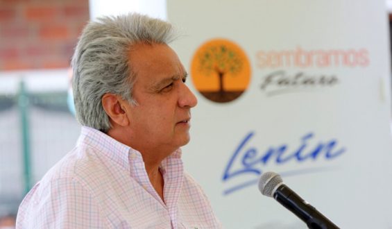 No te merecemos, Lenín Moreno