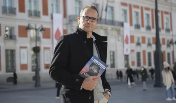 La política ocupa toda la energía periodística: David Jiménez, periodista y escritor español