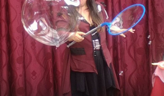 La maga de la copita