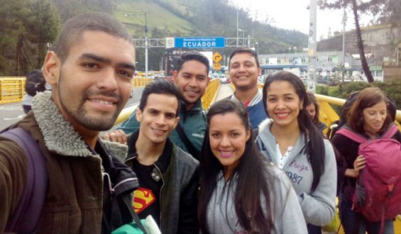 «No me llames extranjero». Una crónica de Isabel Macías Galeas sobre la migración venezolana