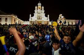 Ni la lluvia derrotó al campeón Independiente