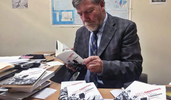 Palabras contra el puro olvido: un recuerdo de Eliécer Cárdenas (+)