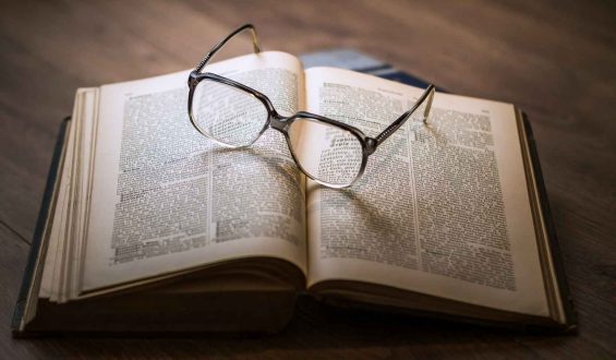 «Crepitar», un cuento de María José Larrea Dávila