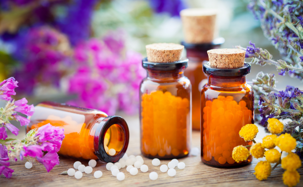 «Así descubrí la homeopatía». Una crónica del médico cuencano Patricio Proaño