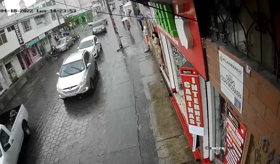 Asesinato en la puerta de un banco en Ibarra