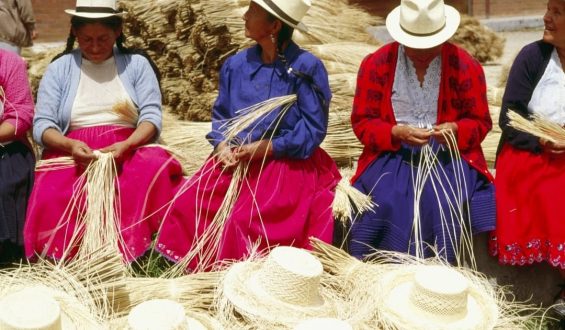 El origen manaba de los «Panama hats». Crónica de Víctor Vizuete Espinosa