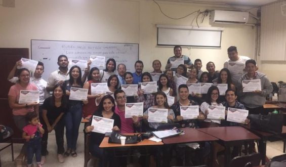 El maestro y los maestros. Una crónica de Rubén Darío Buitrón